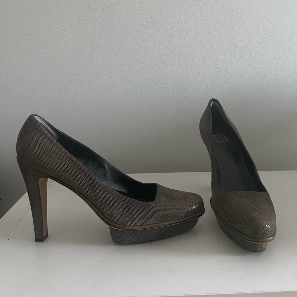 HERVE LEGER Heels pumps sz 39 or 8.5 brown